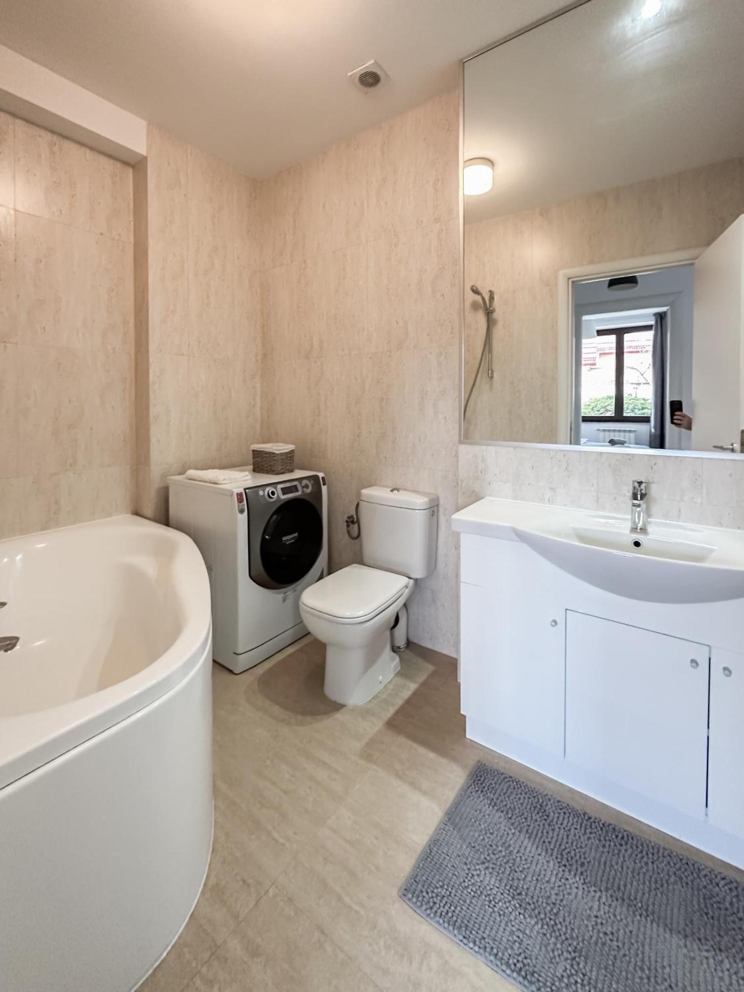 Apartament Garden - Herastrau Park 3min Walk *